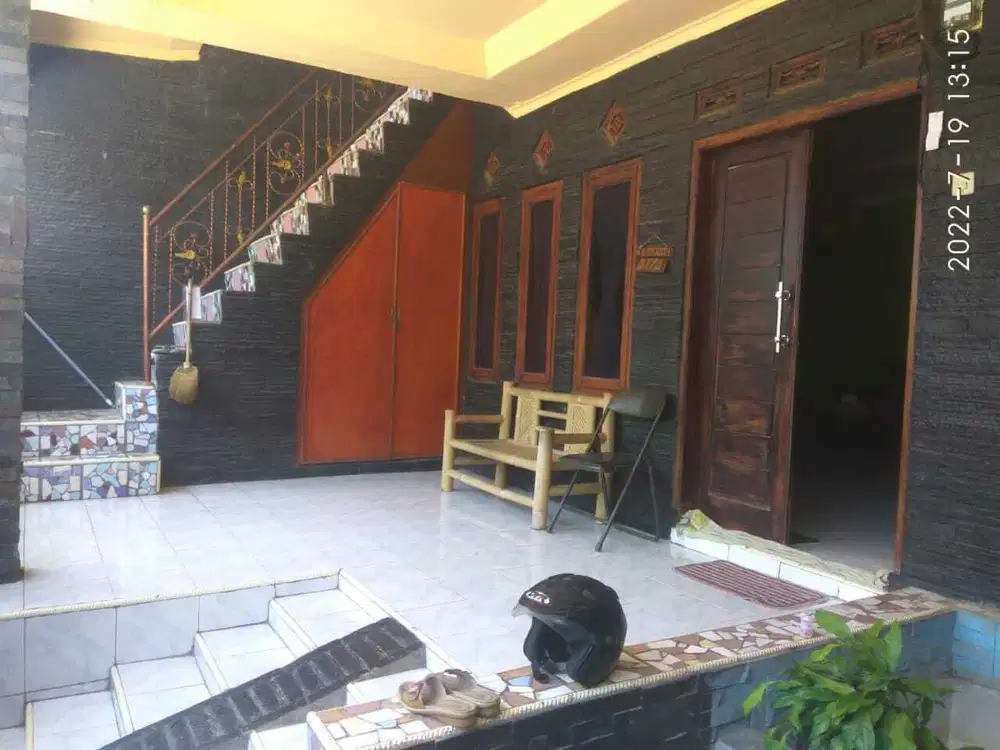 DI JUAL RUMAH SIAP HUNI STRATEGIS 700 METER DARI JL PROVINSI CILEUNYI