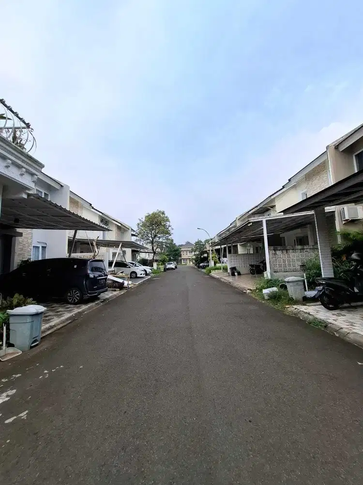 Dijual rumah di Paradise resort ciputat cluster the Bay tangsel