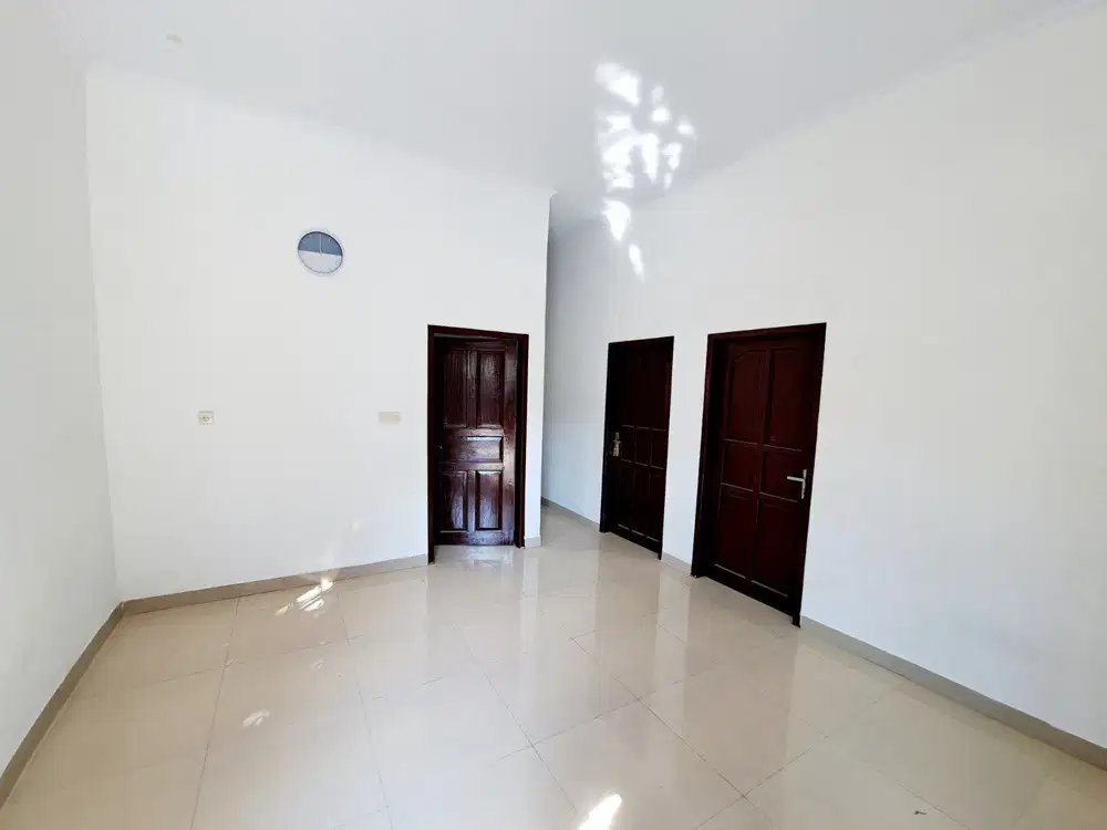 Rumah Cantik  termurah samping Summarecon di Taman Wisma Asri