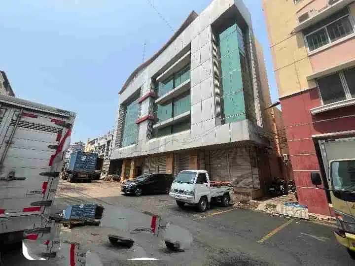 Disewakan Ruko Super Jumbo 4 lantai di Lodan  Center Ancol Jakarta Utara