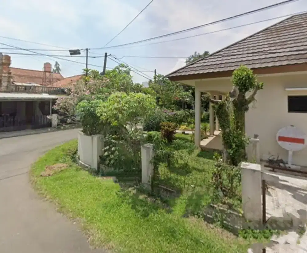 Dijual Rumah Hitung Tanah Lokasi Strategis Dan Nyaman