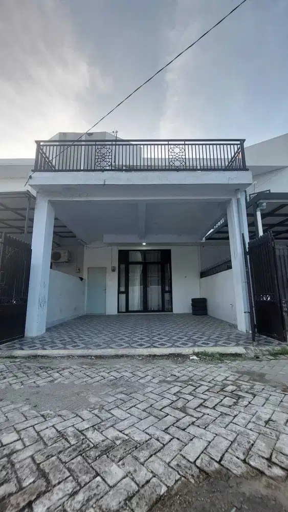 RUMAH BAGUS 2 TINGKAT DI KAPTEN MUSLIM HELVETIA