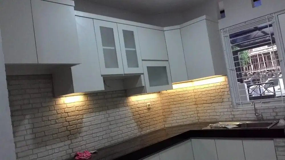 Rumah Mungil Lingkungan Nyaman Dalam Komplek di Cilandak Barat