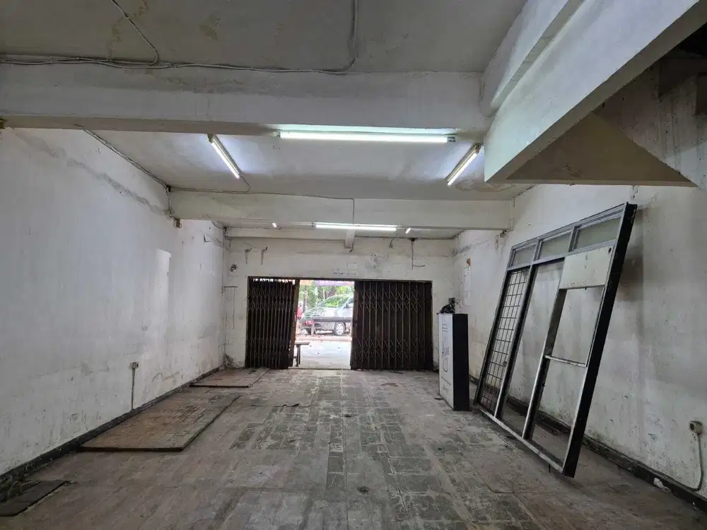 Disewa / Dijual Cepat Ruko 2 lantai di Sunter , Jakarta Utara