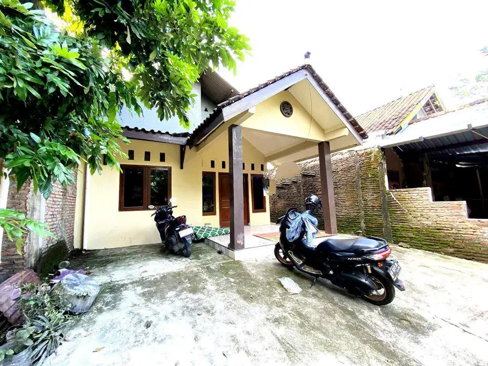 Rumah solo kota murah 232 m2 di kadipiro Banjarsari