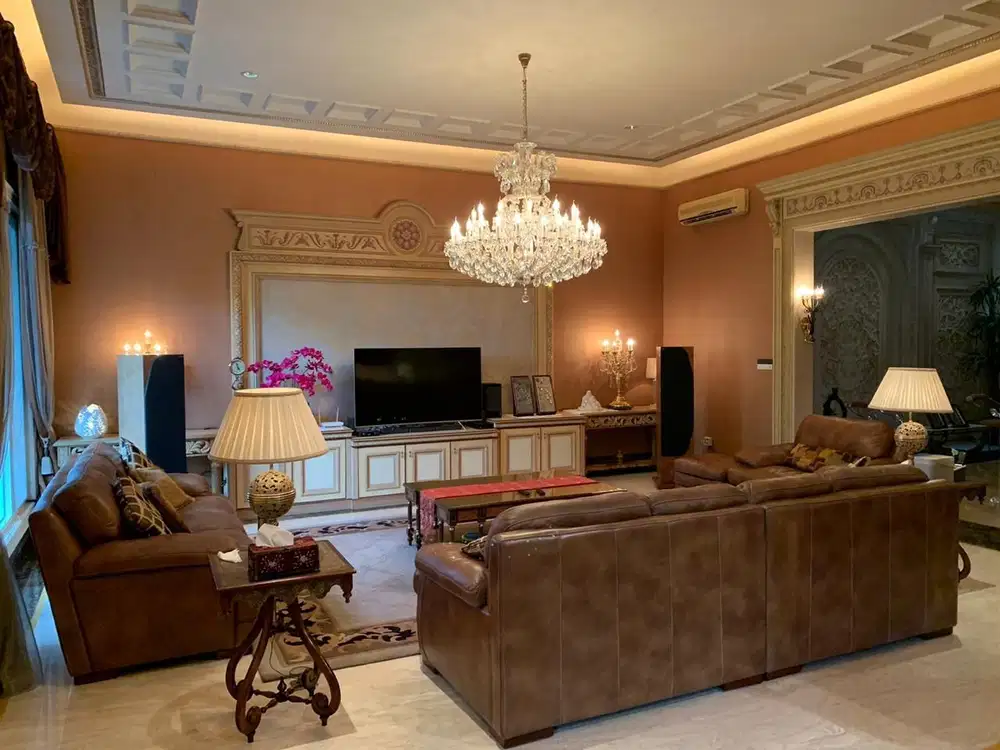 Dijual Rumah Mewah Mediterania Resort Full Furnish PIK 1 Jakarta Utara