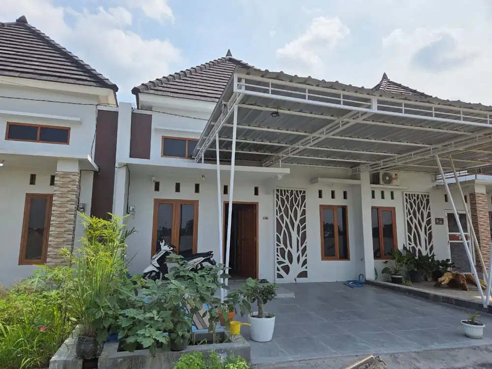Rumah Cantik Include Furnished Nyaman ASRI Dekat Al azhar