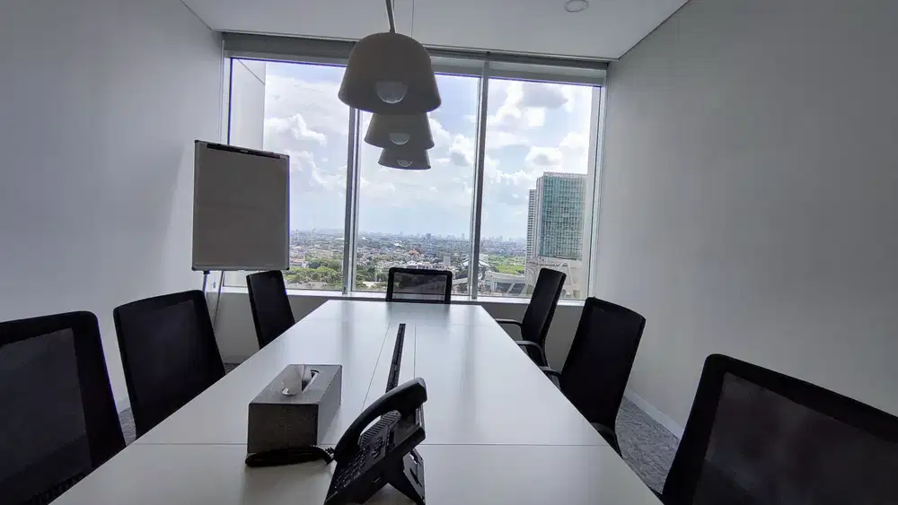 Sewa Kantor Siap Pakai + Meeting Room 4 Pax di Kensington Tower