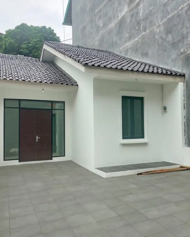 Rumah Siap Huni Halaman Luas di Sayap Gegerkalong Sariwangi Cihanjuang