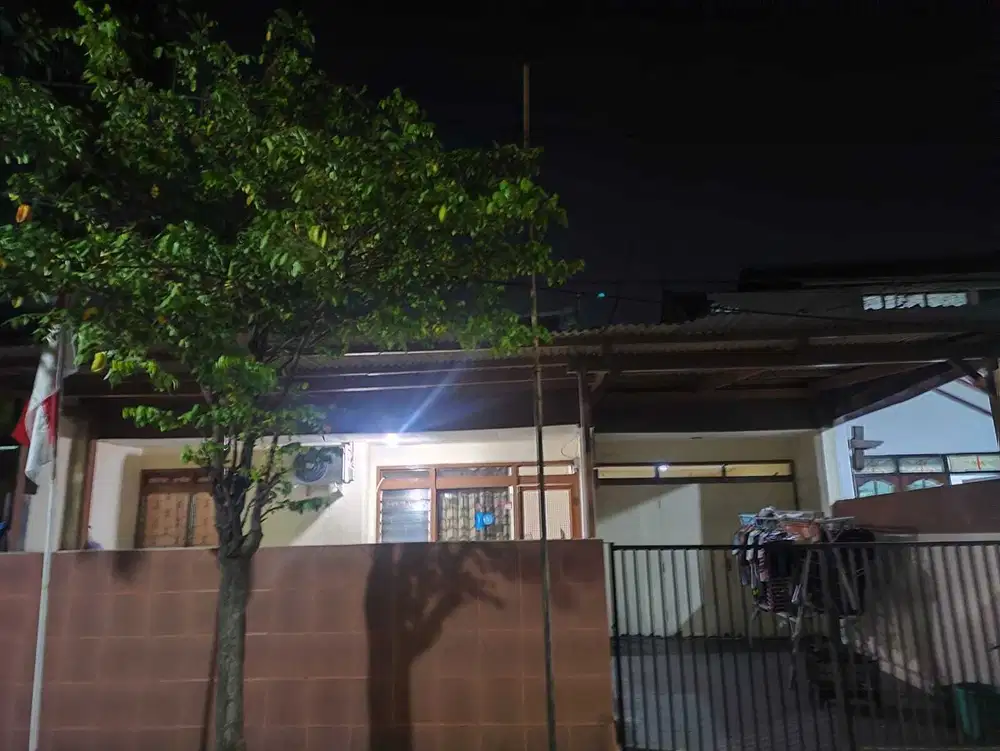Rumah murah hitung tanah Kutisari indah Dekat universitas petra