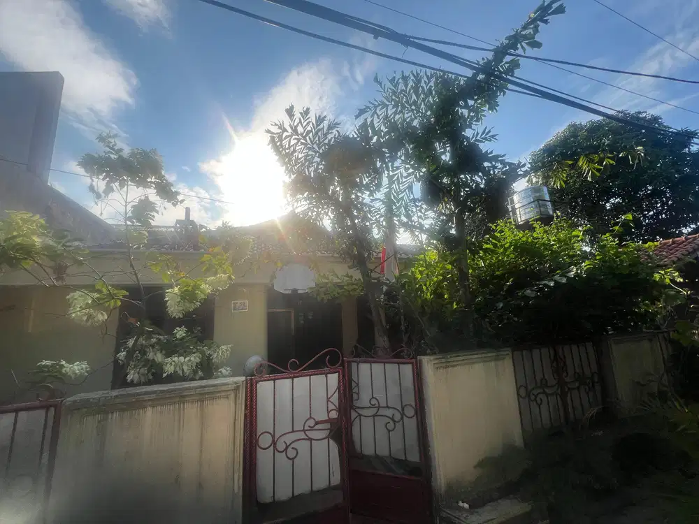 Di Jual Rumah Di Dekat Terminal Cimone