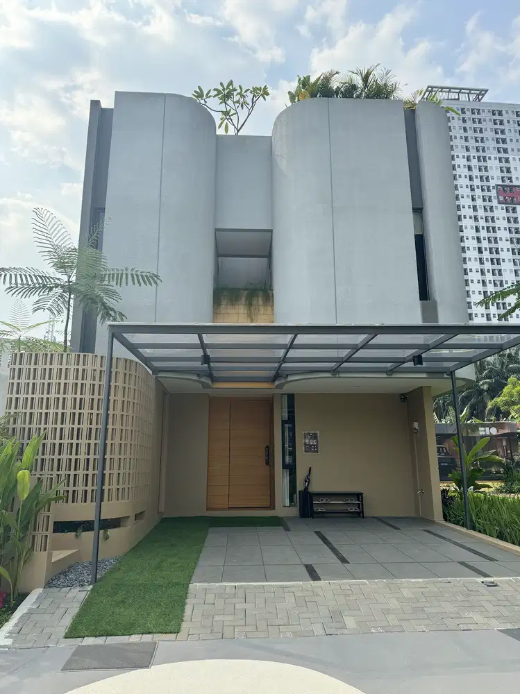 BIO DISTRICT BSD CITY RUMAH MEWAH 3 LANTAI DEKAT TOL AEON & STASIUN
