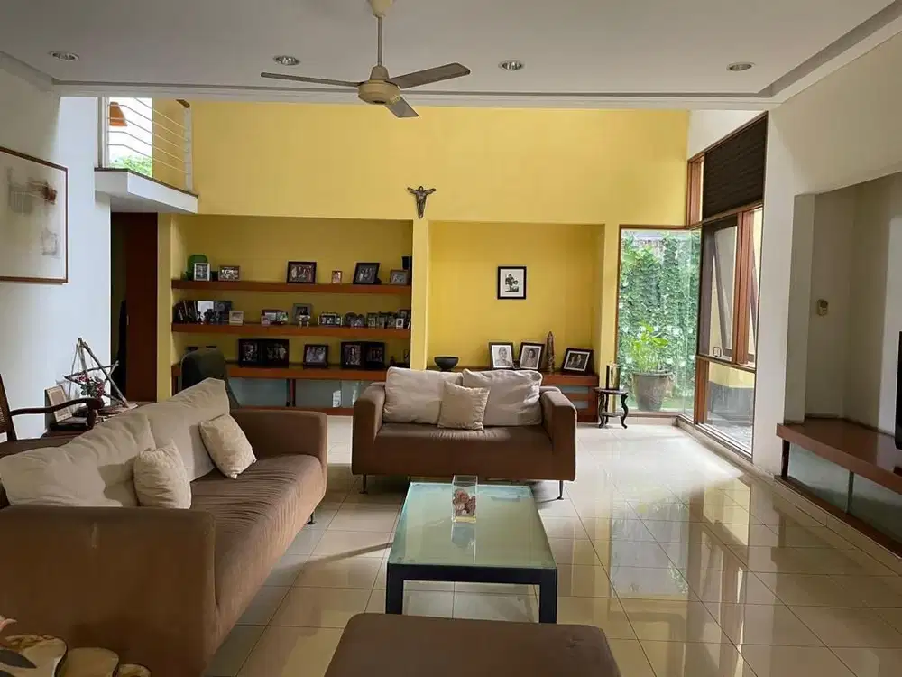 Dijual Rumah di Duren Tiga Selatan, Duren Tiga, Jakarta Selatan