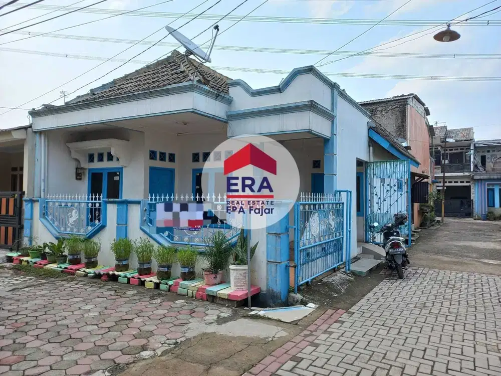 Dijual Turun Harga Murah Rumah Hook Lokasi Strategis di Cibinong