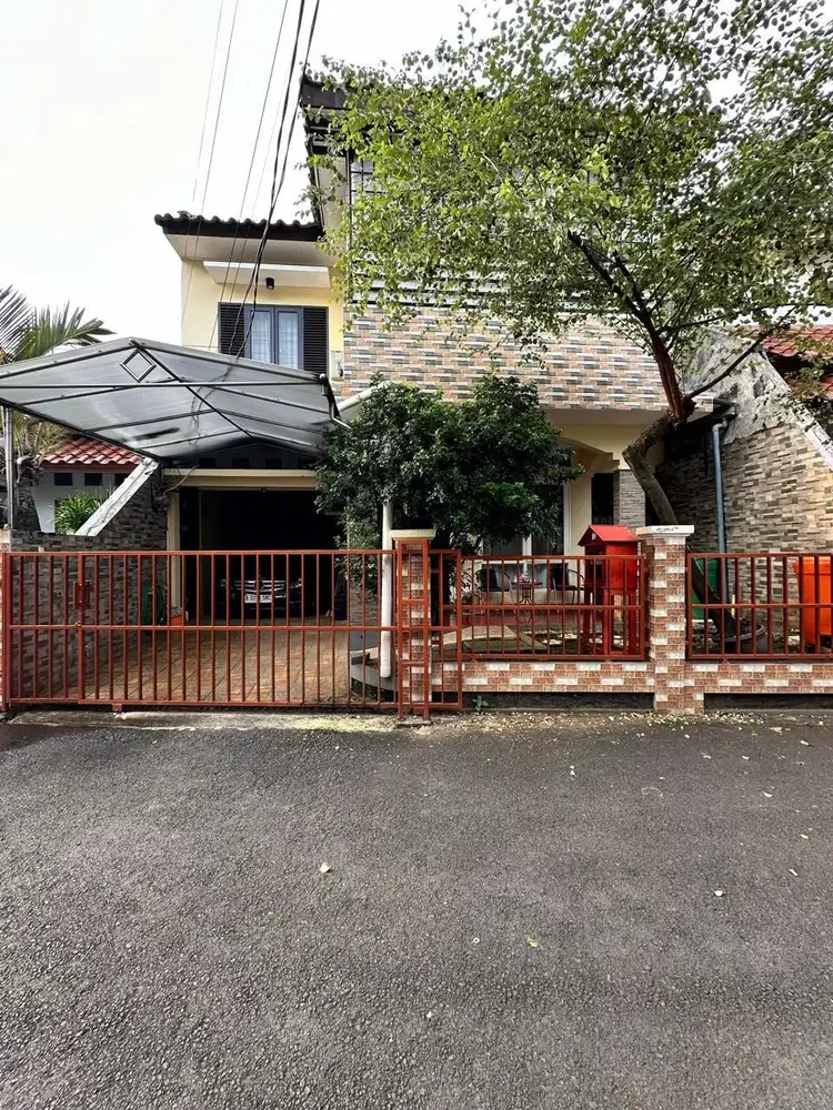 Rumah Siap Huni Semi Furnished di Town House Cililitan - nego sampai deal