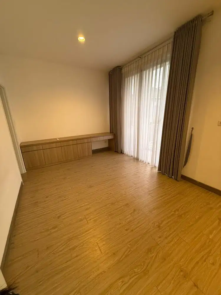 Disewakan Rumah Di The Riviera At Puri, Metland Puri, Tangerang.