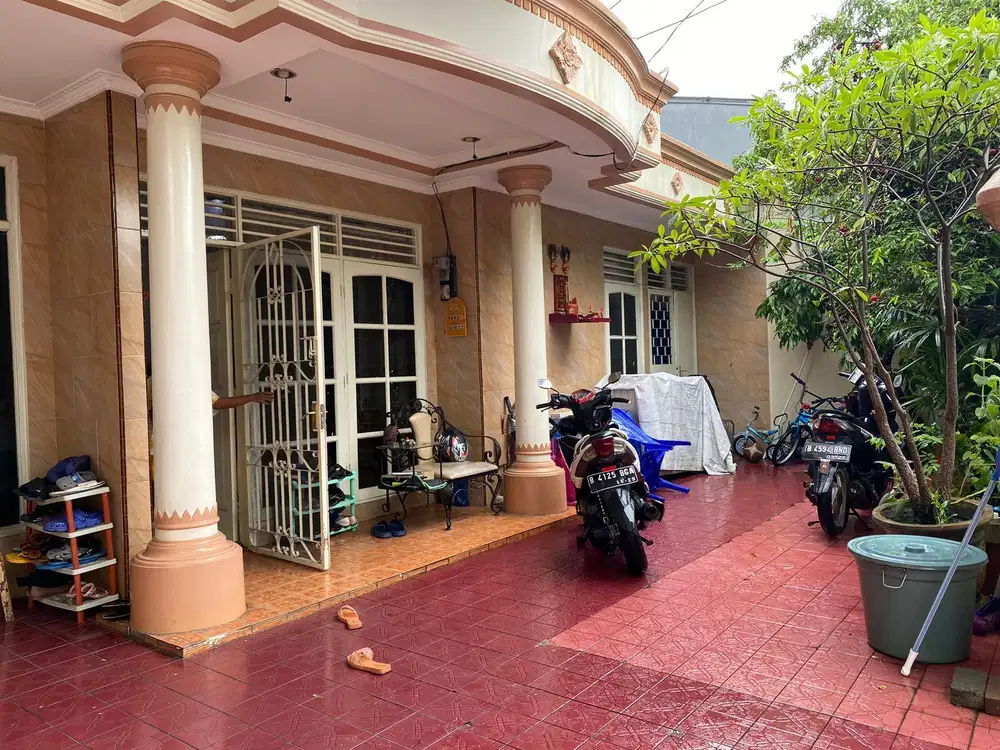 Di Jual Rumah Citra 1 Hadap Selatan, Jakarta Barat