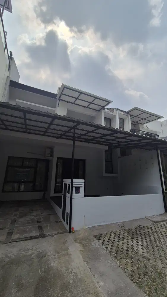 Rumah 2 Rapi Siap Huni Lantai di Cluster Emerald Bintaro Jaya