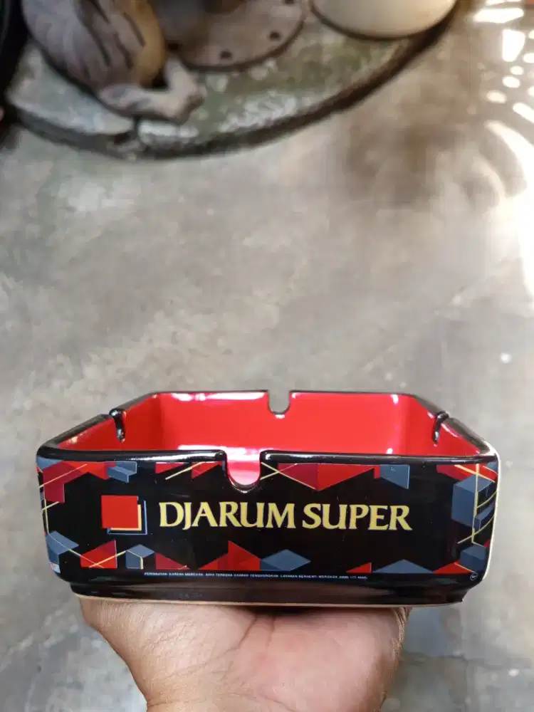 Asbak Keramik Merchandise Asli Jarum