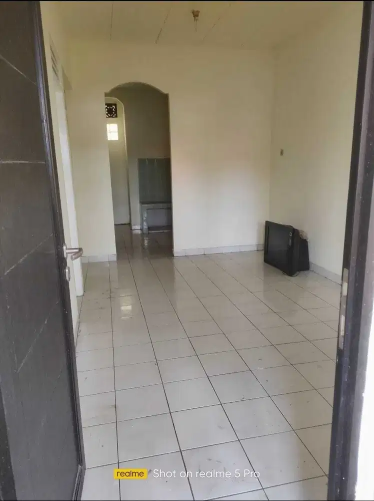 Rumah 1 lantai, Taman Royal, bebas banjir, bisa KPR