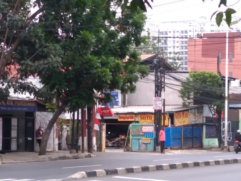 Dijual Toko Dan Rumah Tua Di Jl.Dwi Sartika