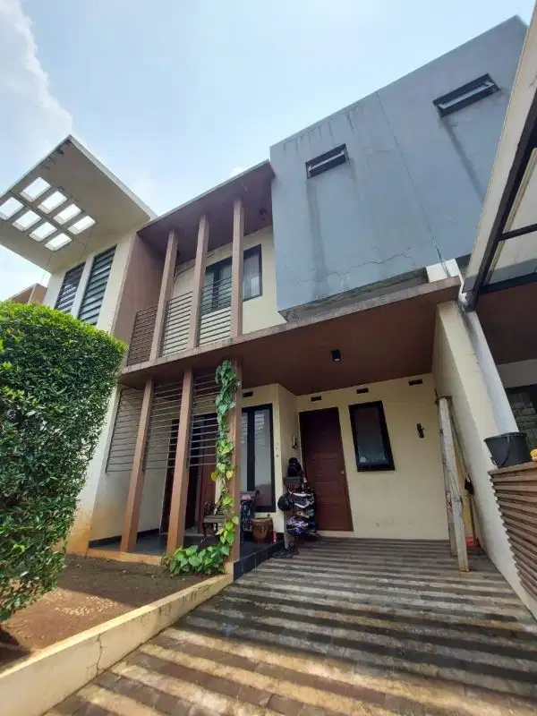 Dijual Rumah Bagus 2 Lantai
