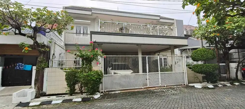 Rumah Full furnished di kemang pratama 3