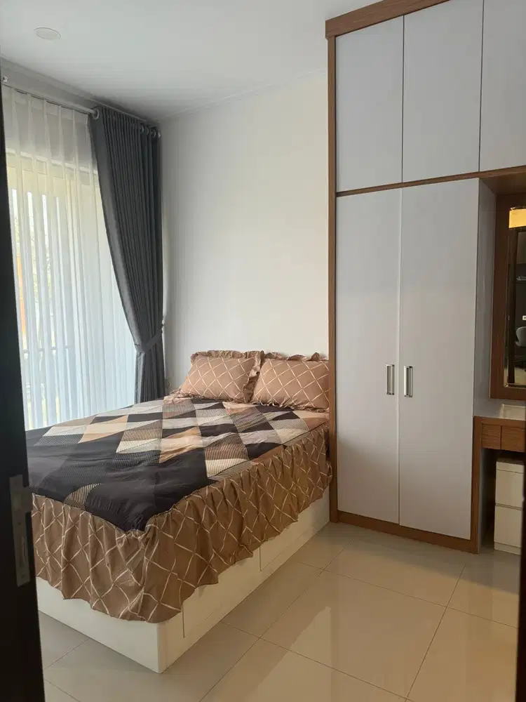 Disewakan rumah pik2 3 kamar full furnish lengkap 80m2