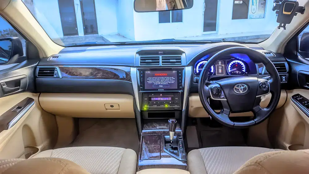 Toyota Camry 2016 Bensin
