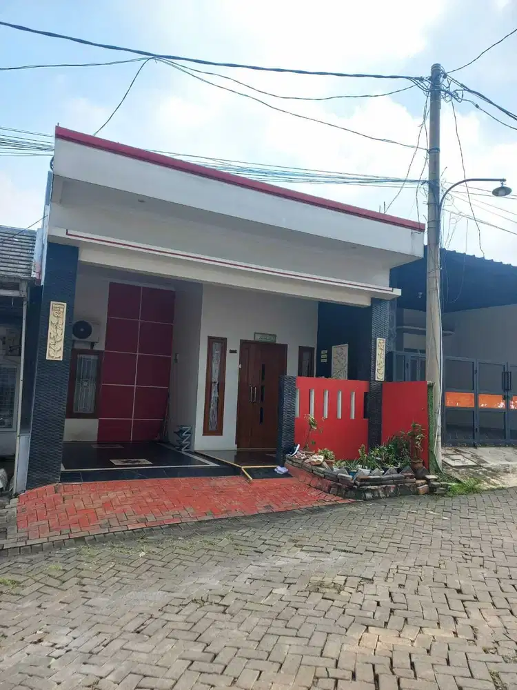 Dijual Rumah Cantik Siap Huni di Lokasi Strategis Pakansari Cibinong