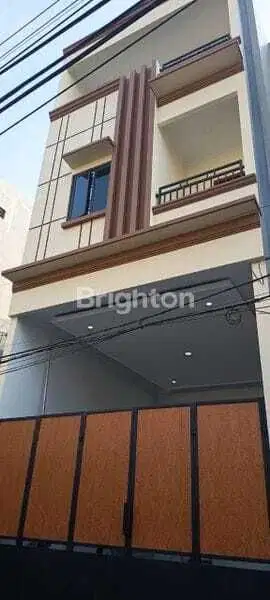 RUMAH BARU DI PADEMANGAN TIMUR NEGO SAMPAI JADI