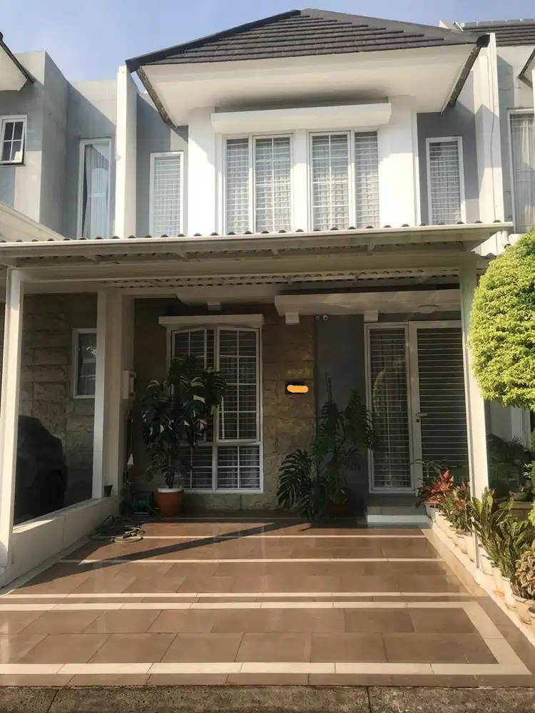 Dijual Rumah Terawat di Citra Gran Cibubur ( dekat akses tol Jatikar