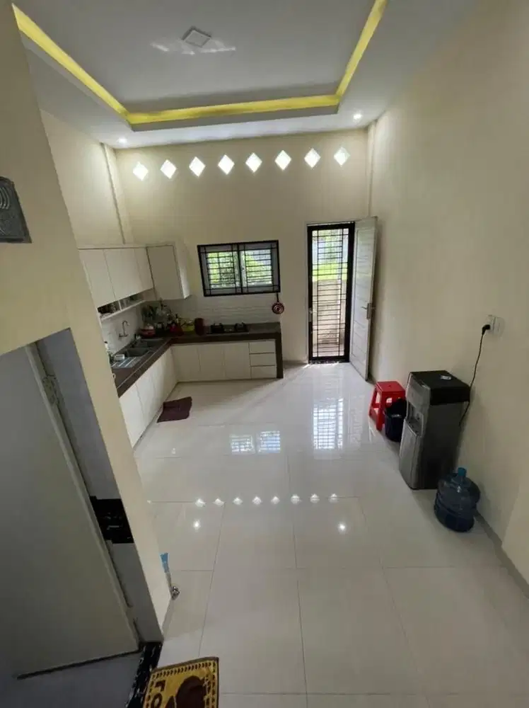 Dijual rumah di komplek griya palace jalan pembangunan