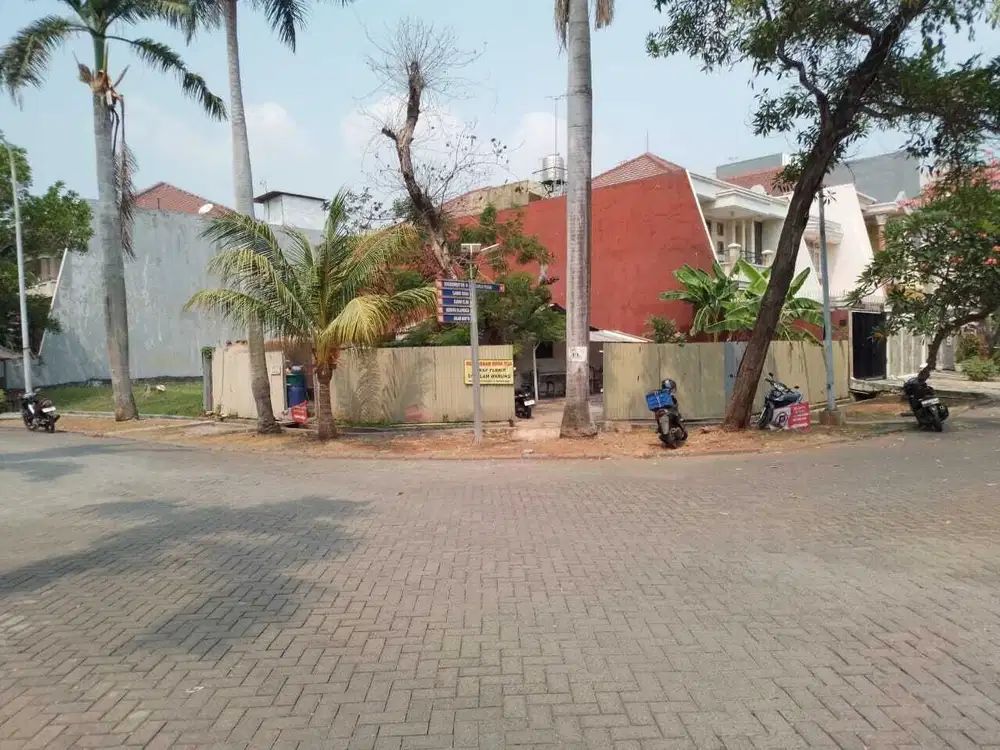 Tanah di Camar Permai PIK Hoek Hadap Utara Timur Luas 450 m