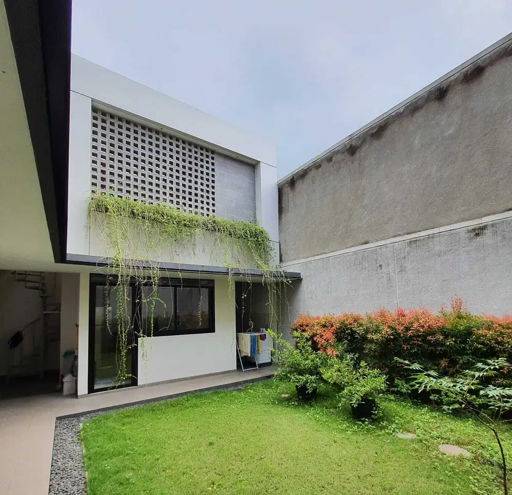 Termurah! Rumah Bagus di Tatar Lokacitra Kota Baru Parahyangan