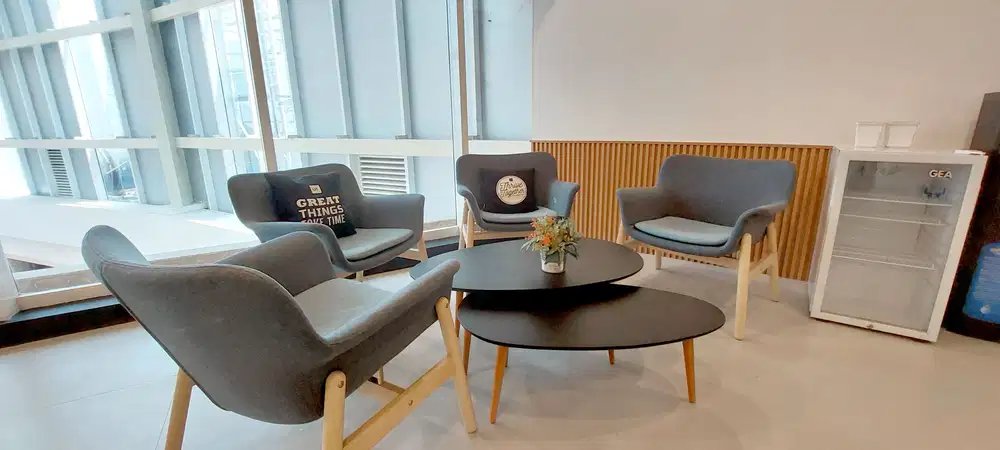 Sewa Kantor Unit Furnished untuk 2 Pax di Harton Tower Jakarta Utara