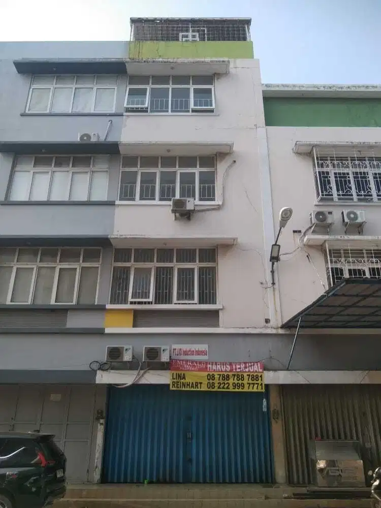 DiJual Ruko Green Court
