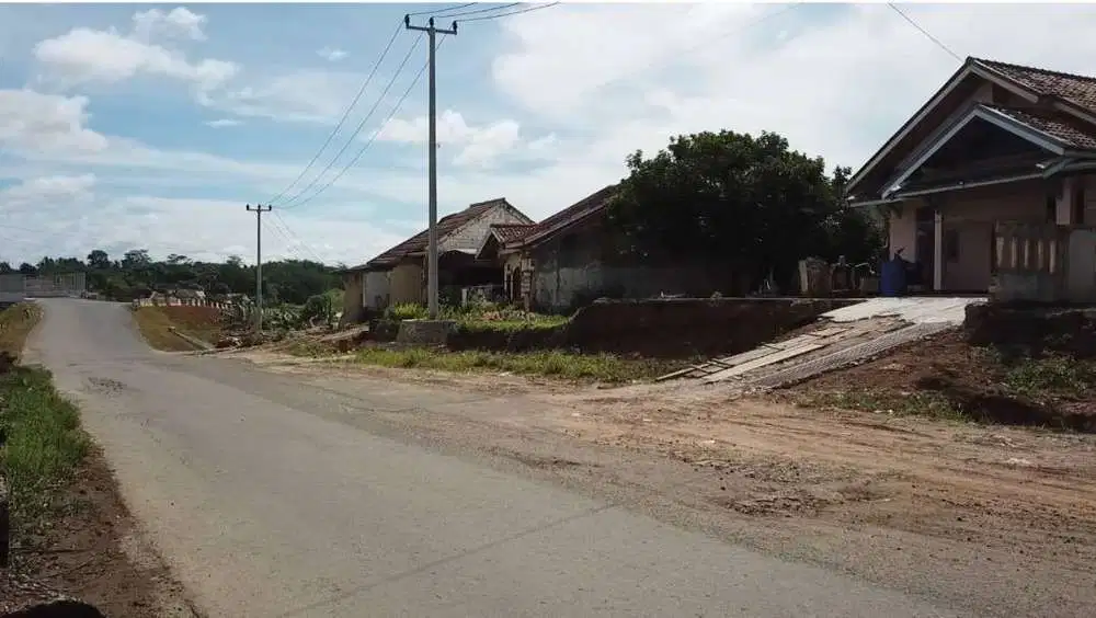 Jual Tanah Di Jalan Raya Kadu Agung - Rangkasbitung, Lebak, Banten