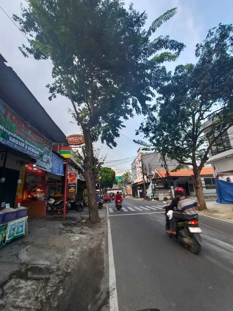 DISEWAKAN RUKO BARU DI JALAN SAKURA RAYA