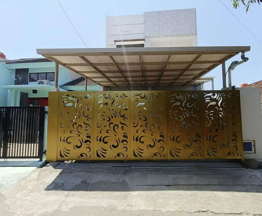 Rumah lux, private pool cisaranten arcamanik. full furnish