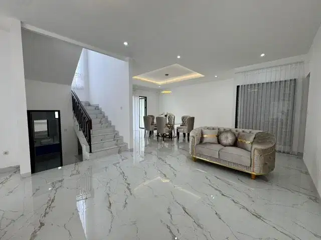 DIJUAL RUMAH BARU HUK MEWAH SIAP MASUK @COLLINARE FORESTA BSD HRGNEGO