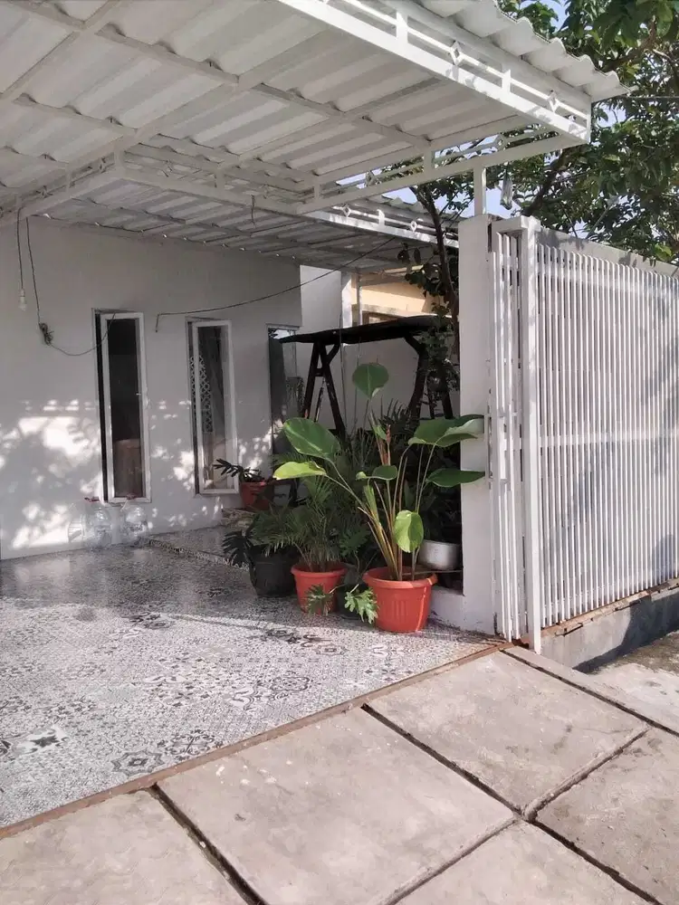 Rumah siap huni di sentraland parung panjang