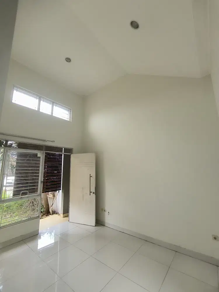 DIJUAL Rumah di natura Serpong