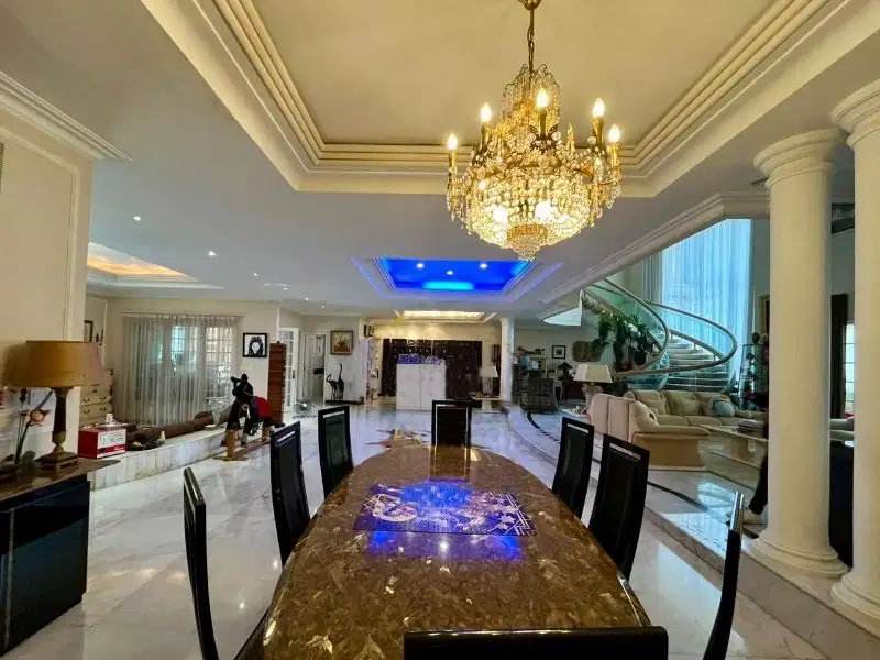 Rumah 2 Lantai 18x28 Mega Kuningan Setiabudi hadap Utara