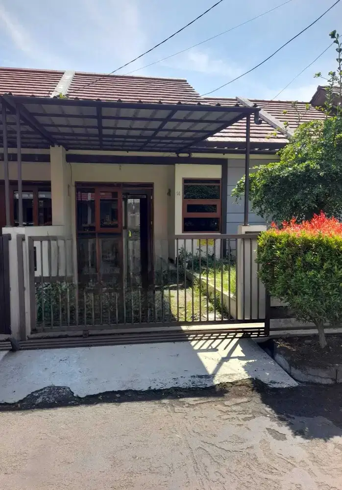 Jual cepat rumah derwati mas margacinta