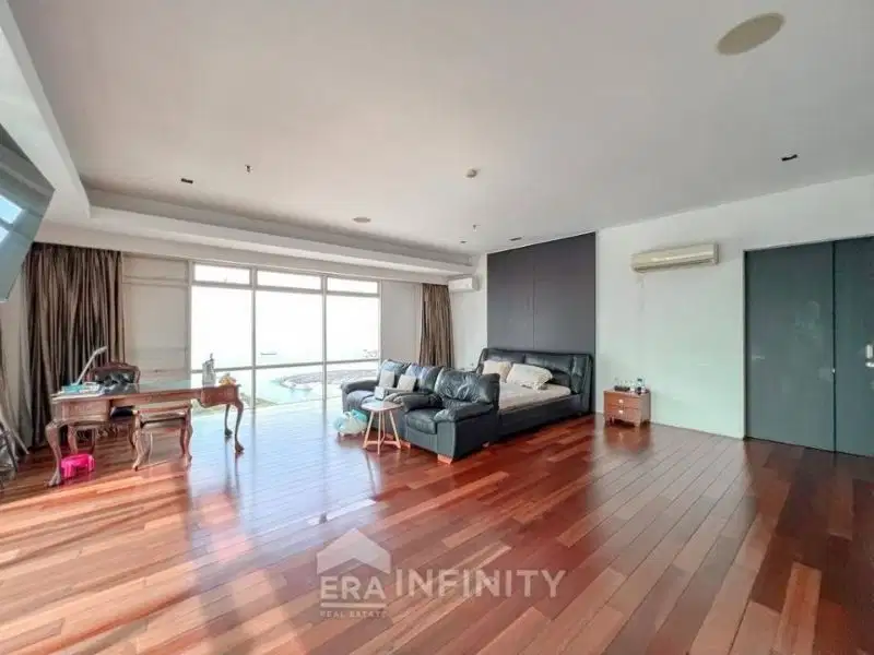 Apt Pantai Mutiara Penthouse