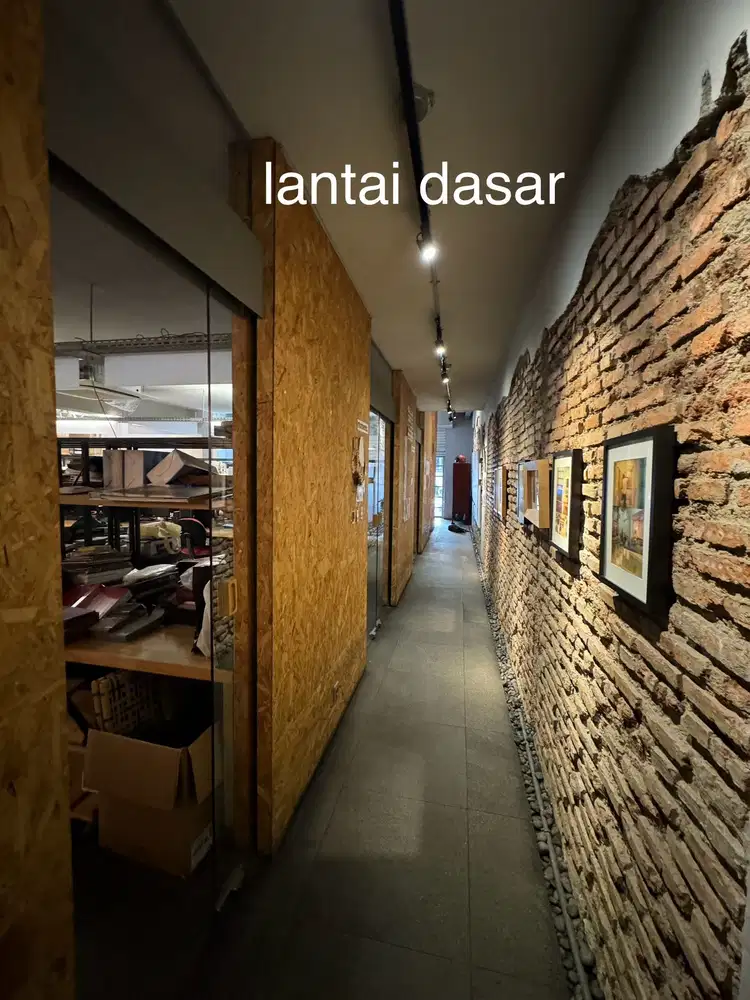 RUKO 4 LT. BAGUS STRATEGIS DEKAT ITC ROXY MAS CIDENG JAKARTA PUSAT.