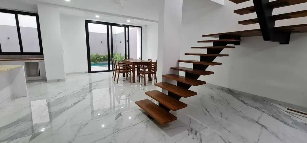 Rumah Brand New Elang Laut Pantai Indah Kapuk, Nego