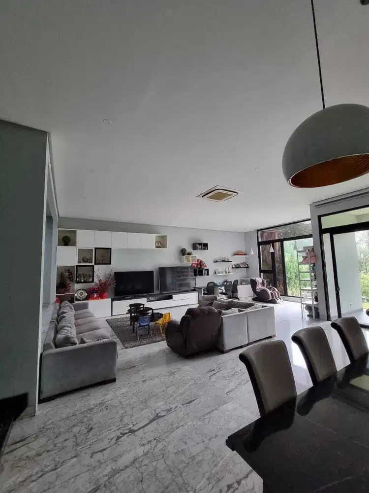 DIJUAL Rumah MEWAH PIK1 uk 10x33 sudah SHM 35M NEGO SAMPAI DEAL