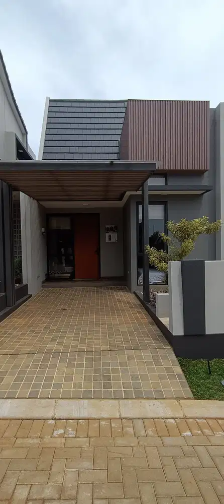 Di jual rumah cantik cluster damar nempel bsd